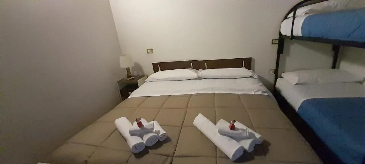 **  Hotel Garden Altedo Italia