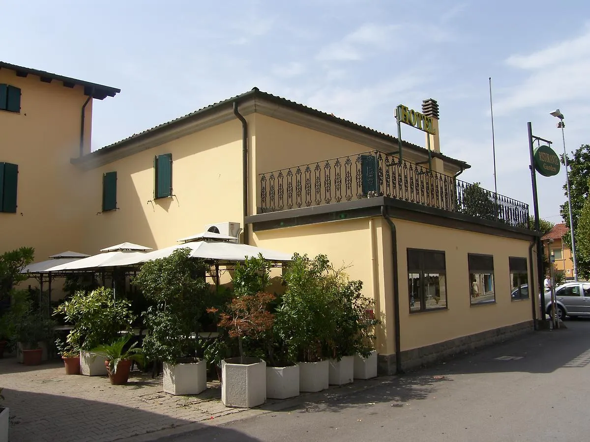 Hotel Garden Altedo